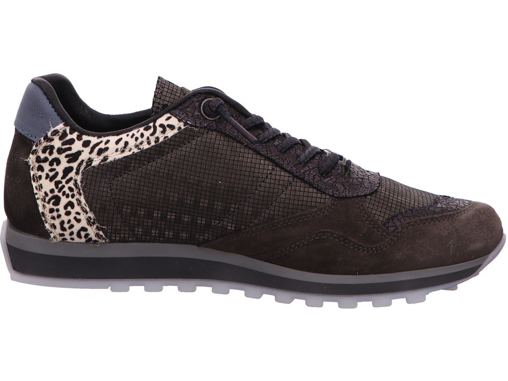 Cetti damessneakers C848 Sra in een combinatie van zwart en meerdere kleuren.