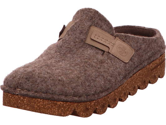 Dameskleding van Rieker in grijze en veelkleurige combinaties.