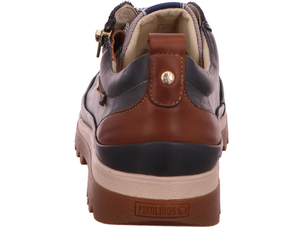 Pikolinos damesschoen met veters, model Vigo, in een blauw-multicolor combinatie.