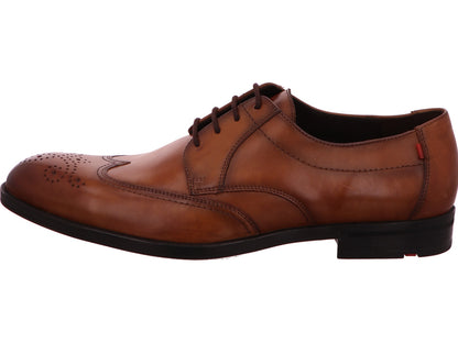 Lloyd herenschoen met veters, model Vanja, in lichtbruin.