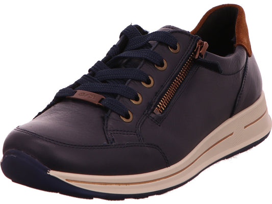 Ara damesschoen met veters, model Osaka 2.0, in een blauw-multicolor combinatie.