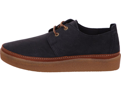 Lage herenschoen van Clarks in donkerblauw.